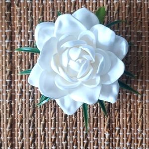 Women's Flower Clip Gardenia
